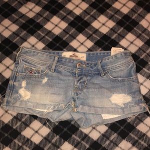 4 PAIR OF HOLLISTER low rise perfect condition